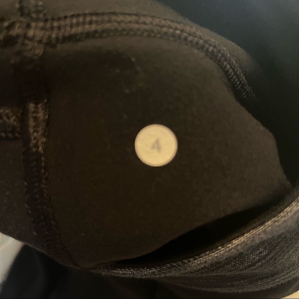 Lululemon Split Set Pant - Picture 9 of 9